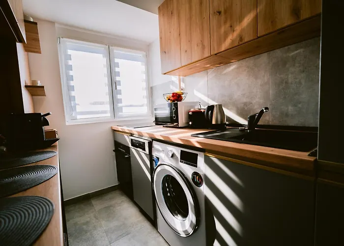 Lucky 26 - Cismigiu Sunny Haven *